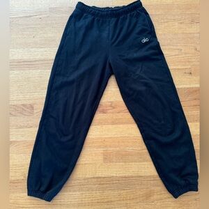 Alo Yoga Accolade Sweatpants